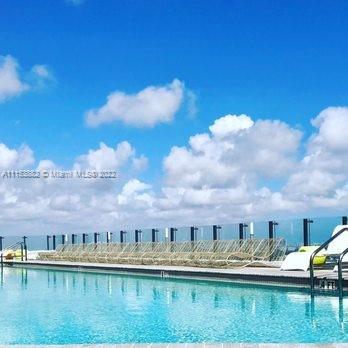 PARAISO BAYWIES - Residential Lease