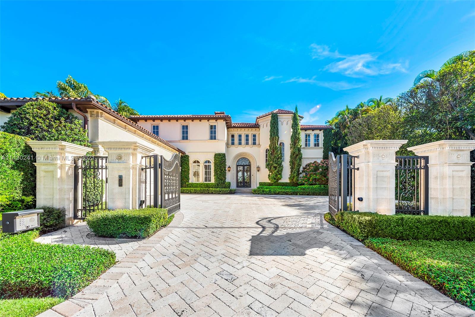 EVERGLADES ISLAND - Residential