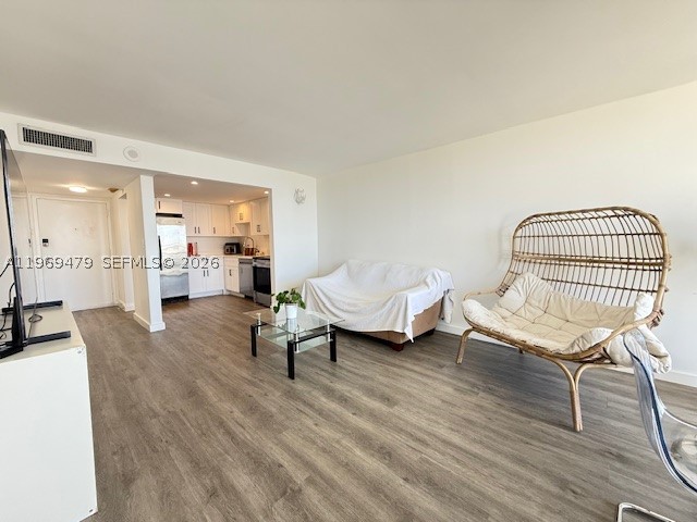 SAILBOAT CAY CONDO - Residential