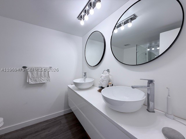 SAILBOAT CAY CONDO - Residential