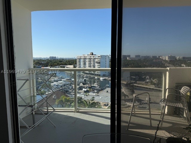 SAILBOAT CAY CONDO - Residential