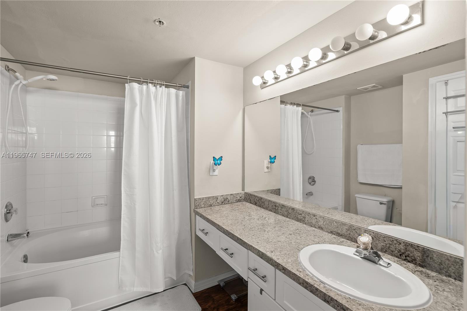 MARQUESA CONDO SUB - Residential