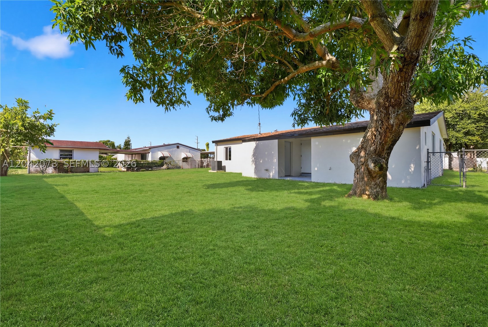 BUNCHE PARK 1 ADDN - Residential
