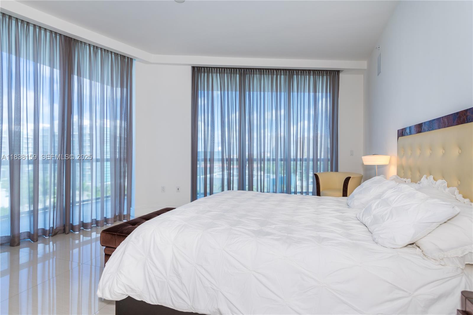 ECHO CONDO - Residential