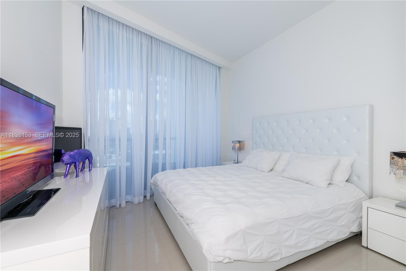 ECHO CONDO - Residential