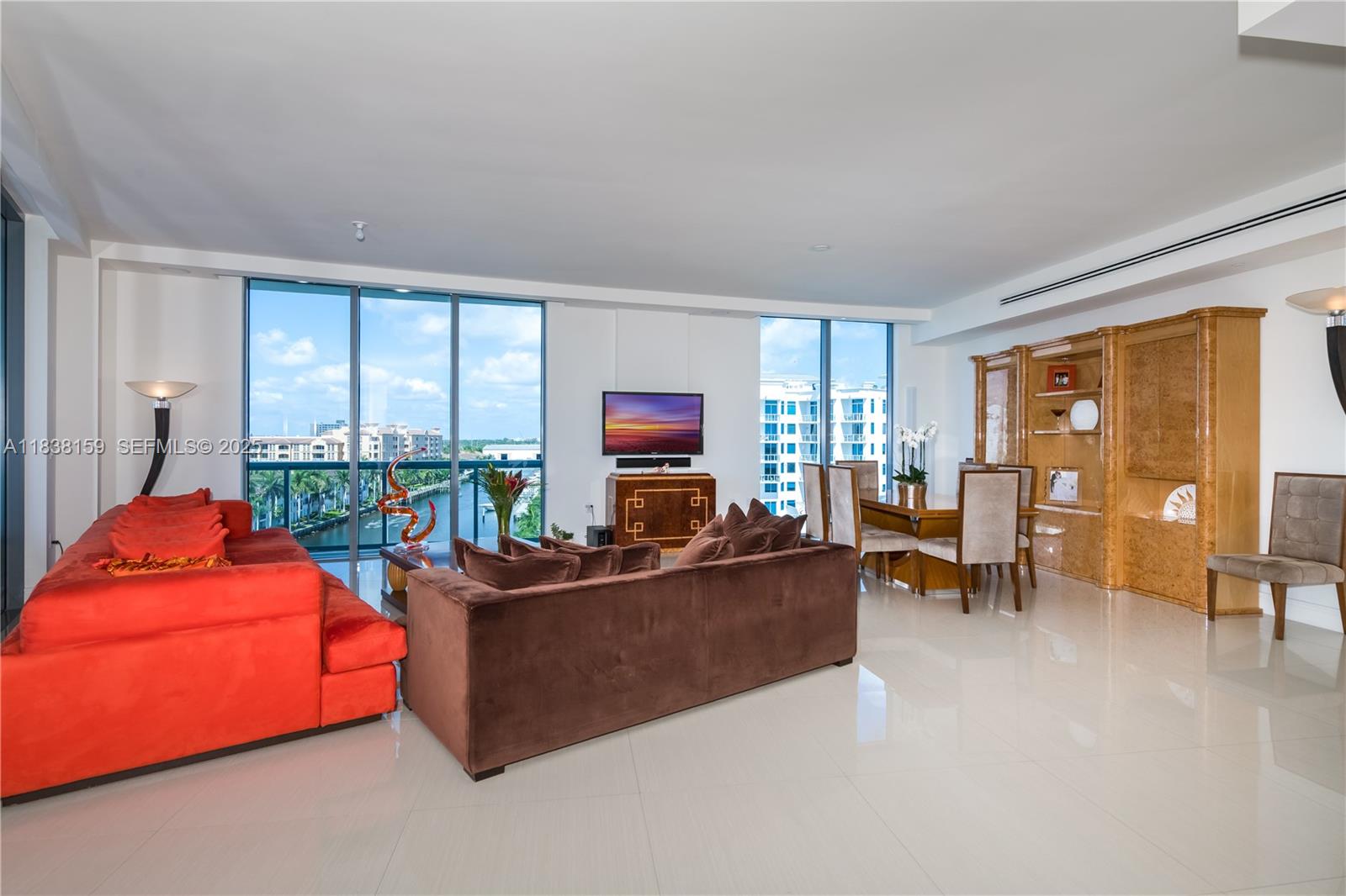 ECHO CONDO - Residential