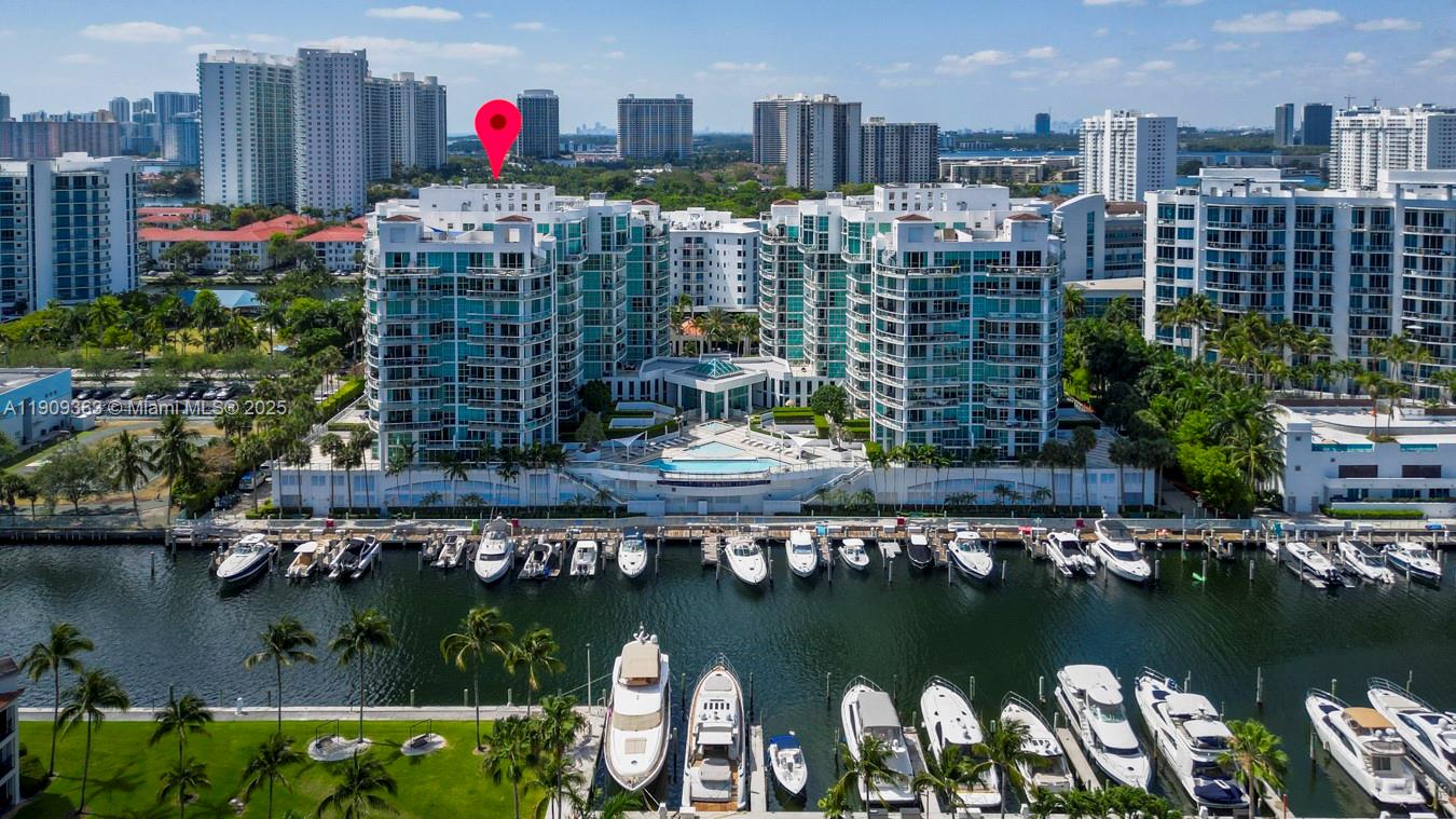 THE ATRIUM AT AVENTURA - Residential