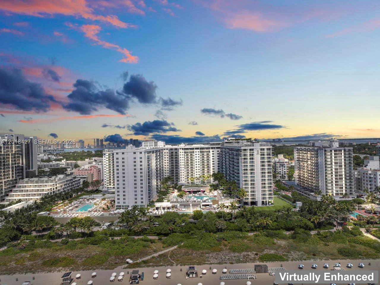 RONEY PALACE CONDO - Residential
