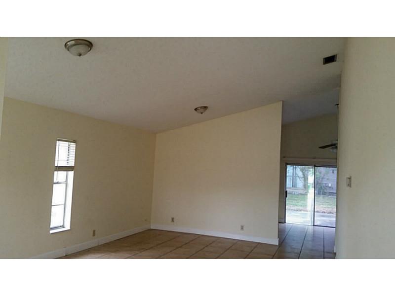 CORAL SPRINGS II - Residential