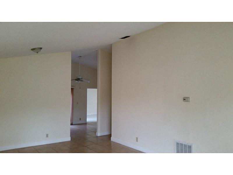 CORAL SPRINGS II - Residential