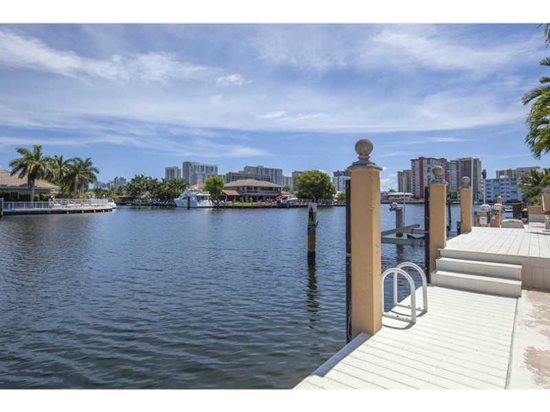 GOLDEN ISLES - Residential Lease