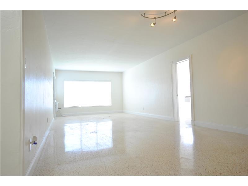 BISCAYNE BEACH SUB - Residential Lease