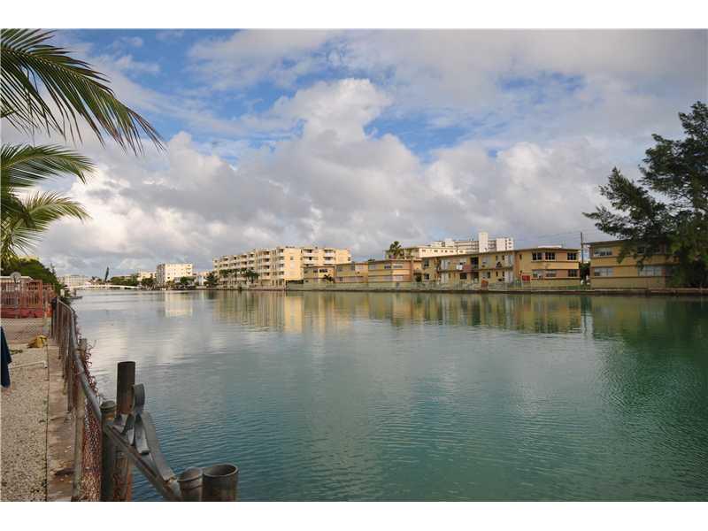 BISCAYNE BEACH SUB - Residential Lease
