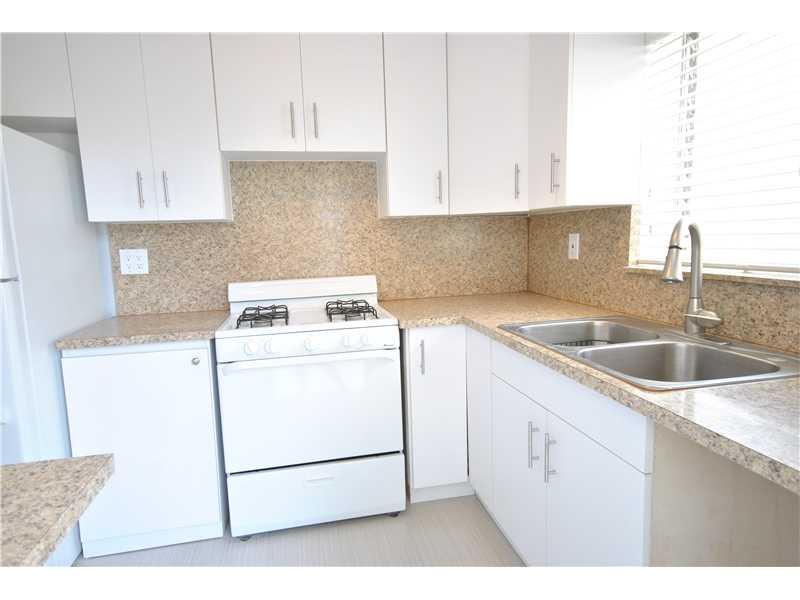 BISCAYNE BEACH SUB - Residential Lease
