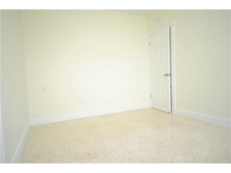 BISCAYNE BEACH SUB - Residential Lease