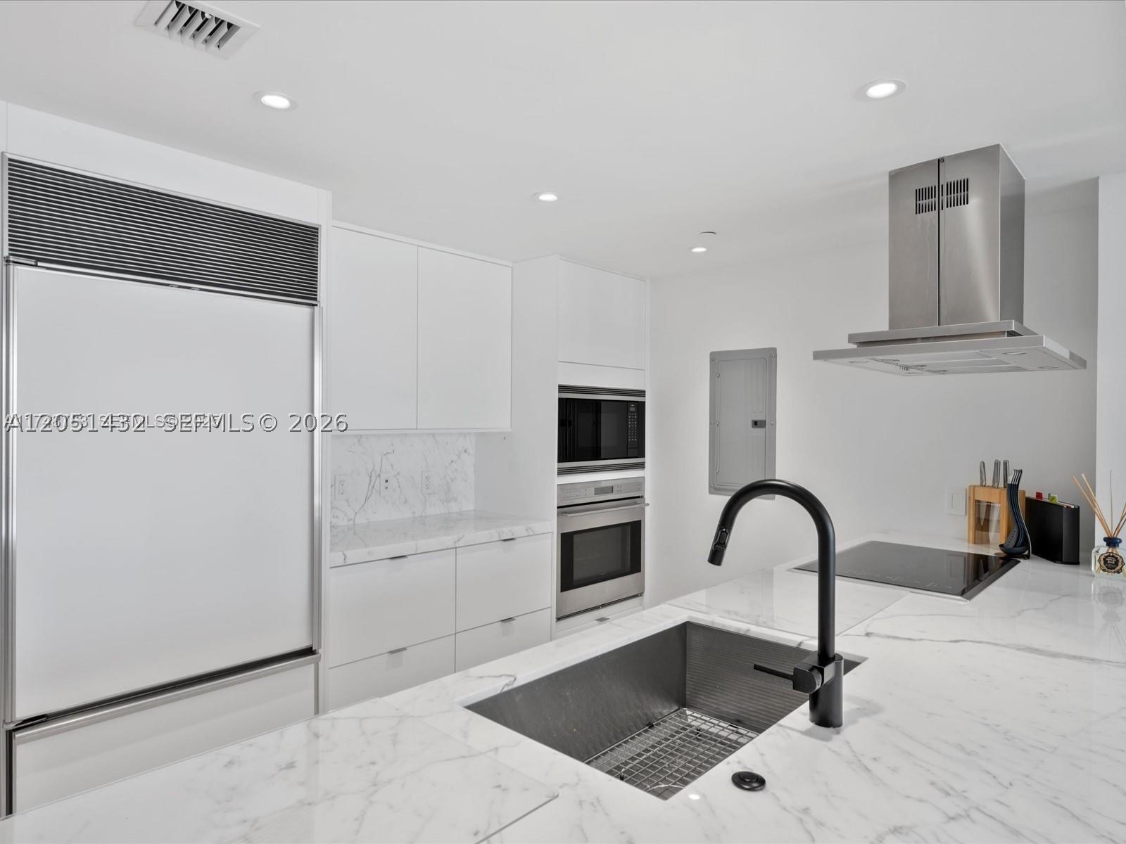 ICON BRICKELL NO TWO - Residential Lease