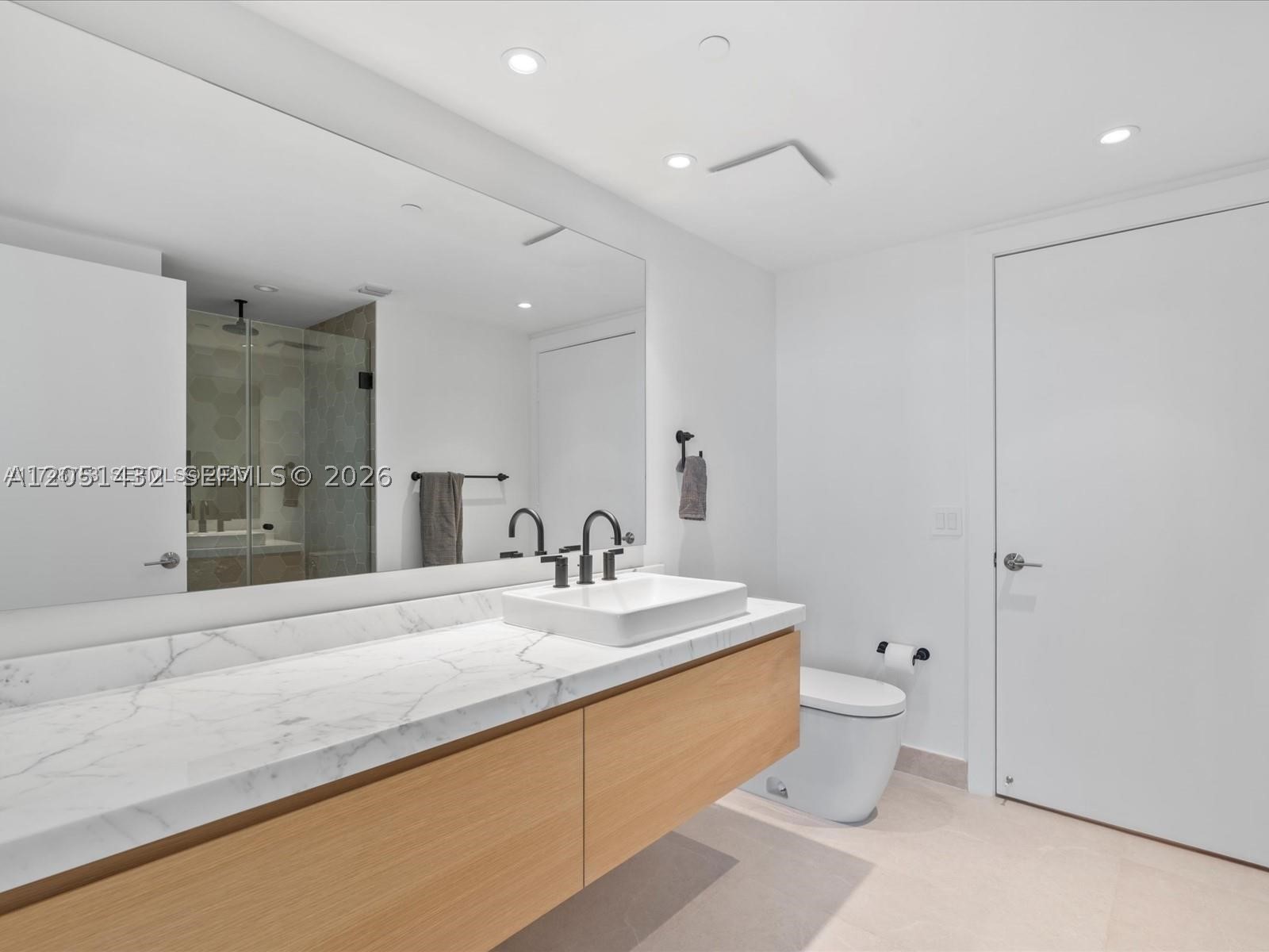 ICON BRICKELL NO TWO - Residential Lease