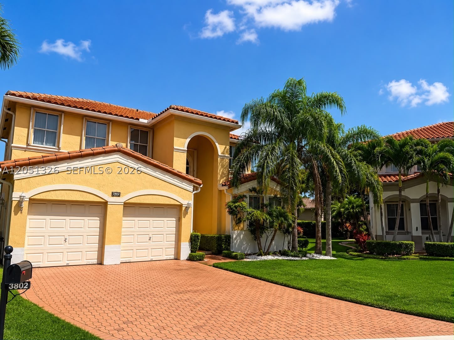 NAUTICA PLAT - Residential Lease