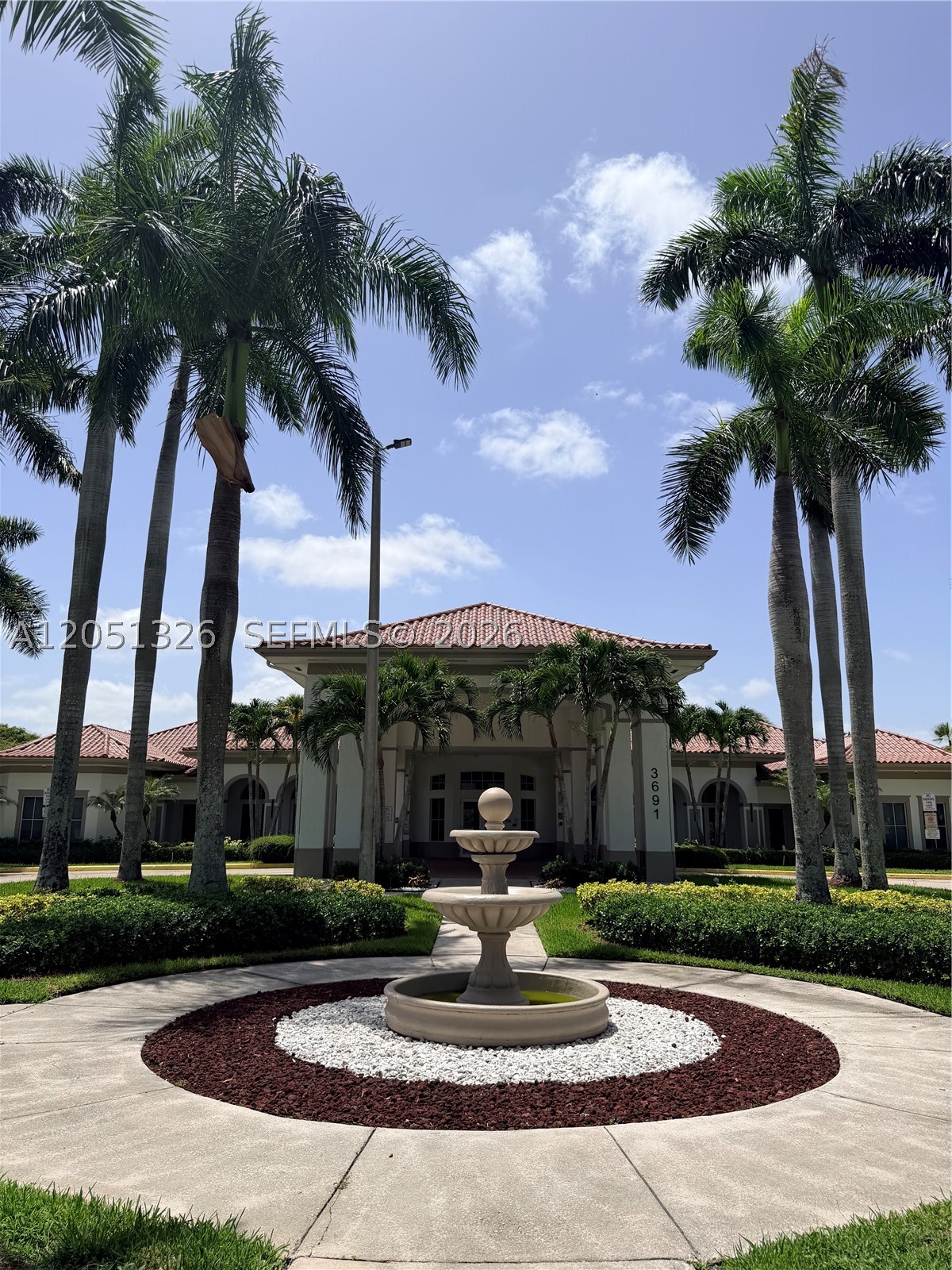 NAUTICA PLAT - Residential Lease