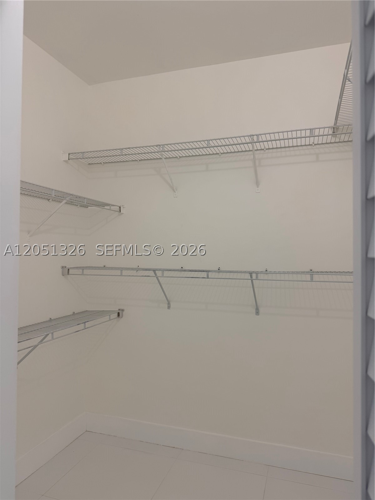 NAUTICA PLAT - Residential Lease
