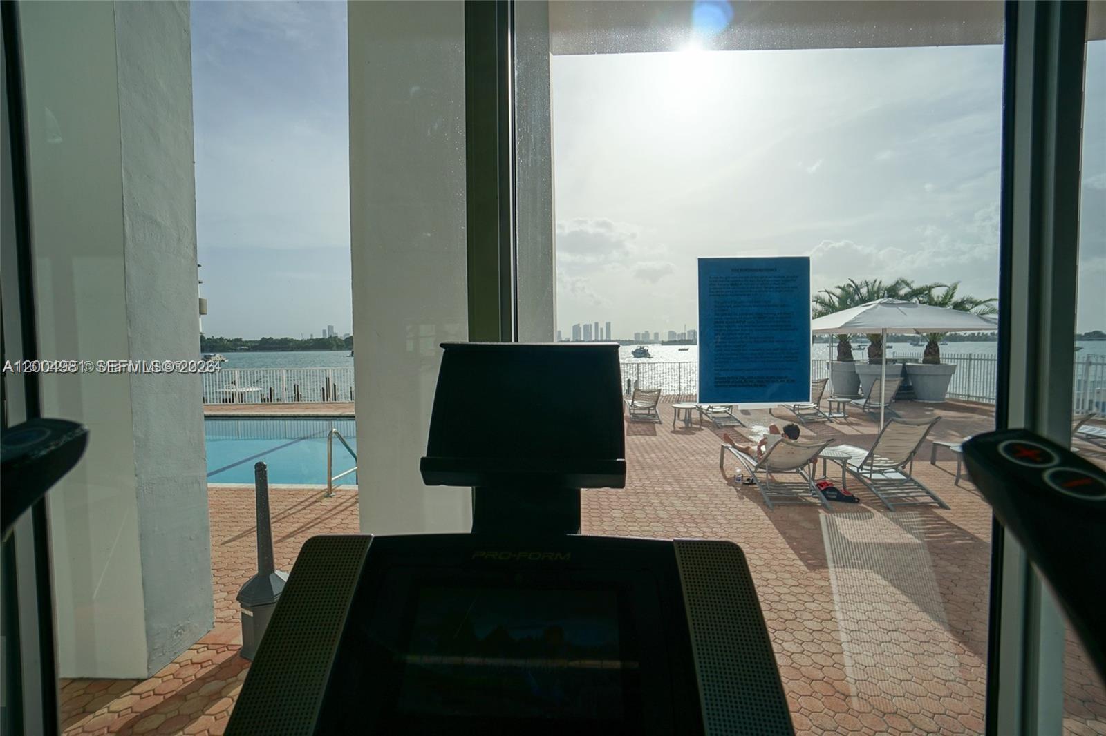 BAYVIEW TERR CONDO - Residential