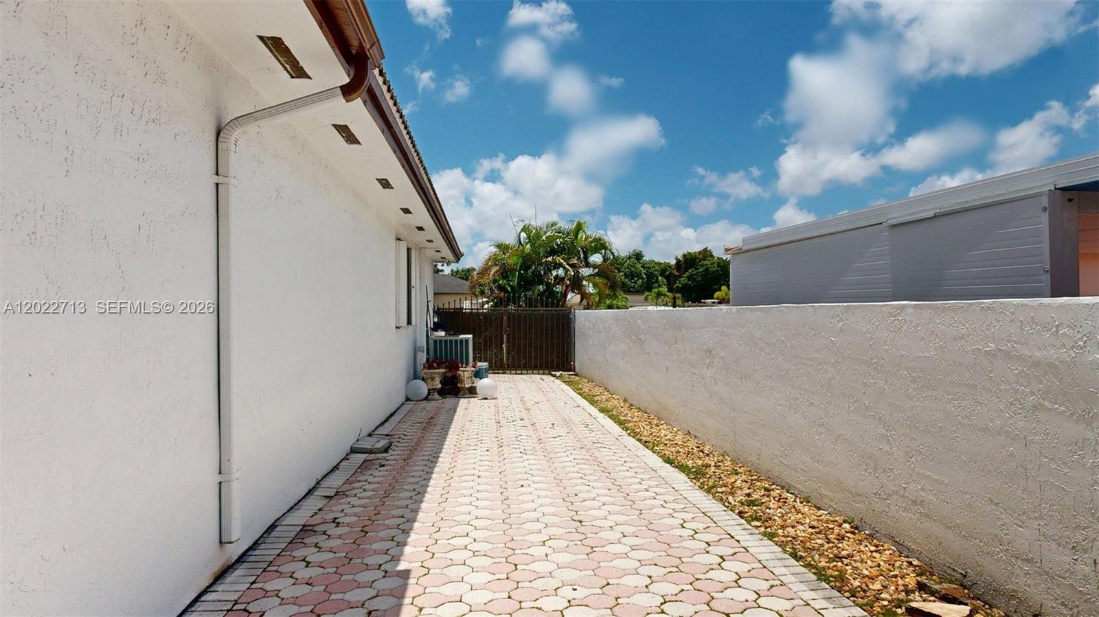ANDREWS PARK - Residential