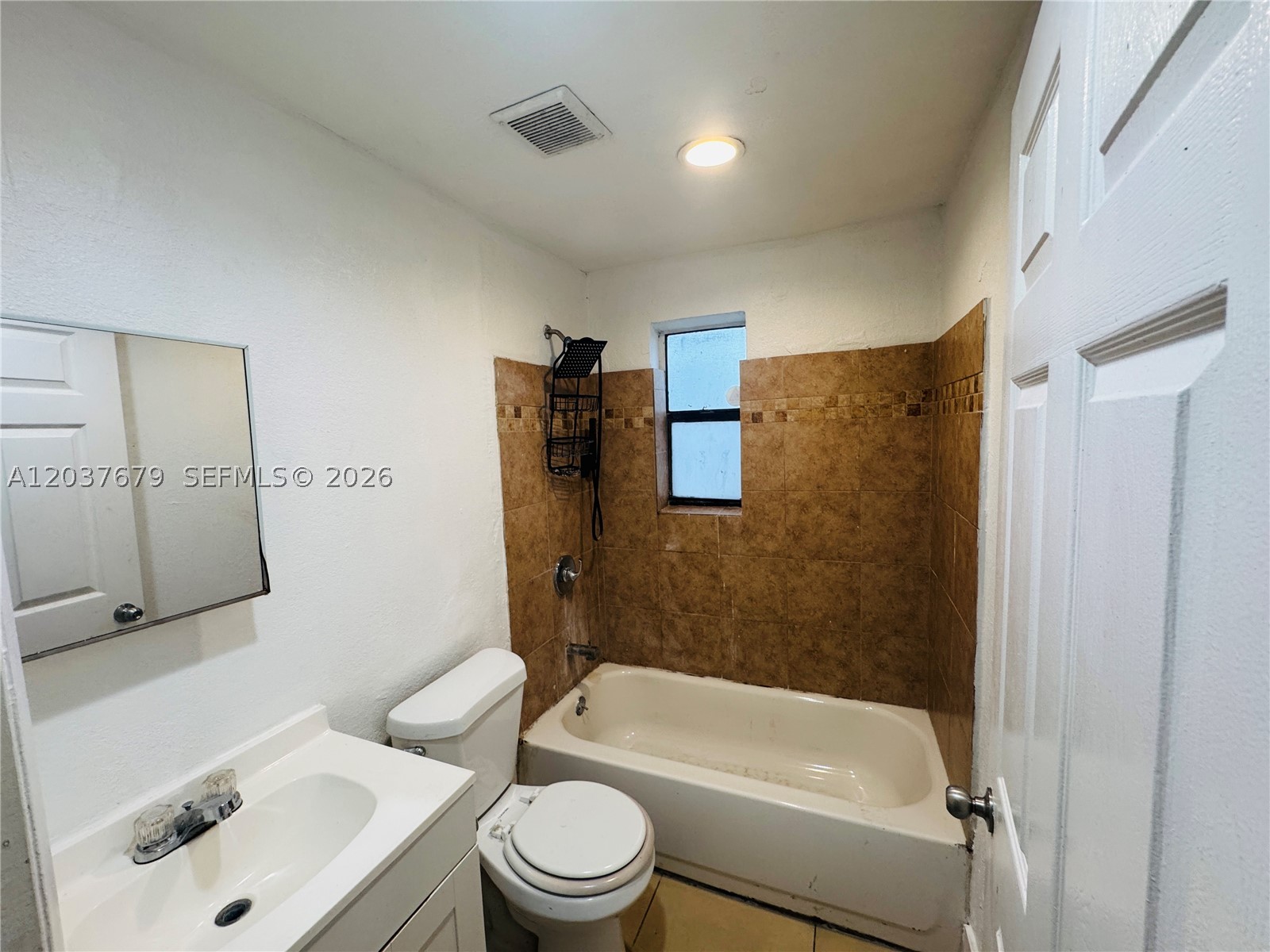 LINCOLN PARK ADD TO HOMES - Residential Lease