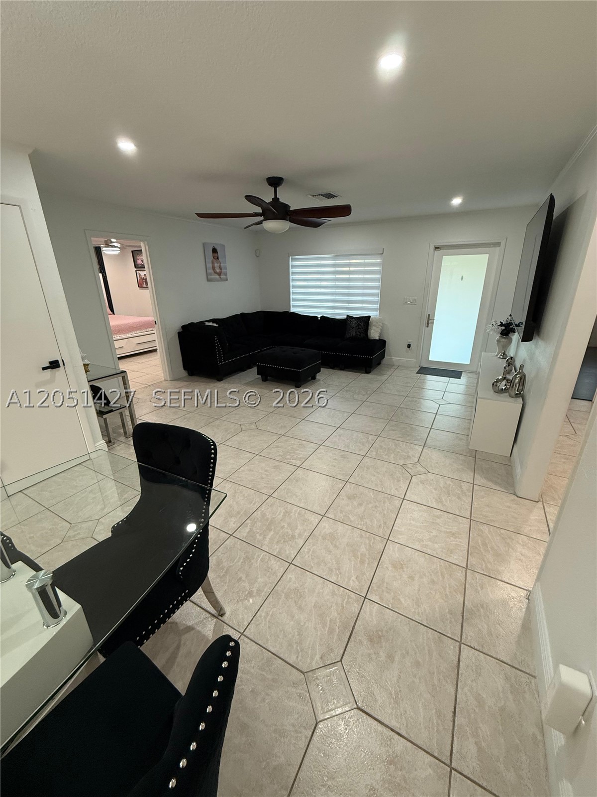 HOMESTEAD LAKES FARMLIFE - Residential Lease