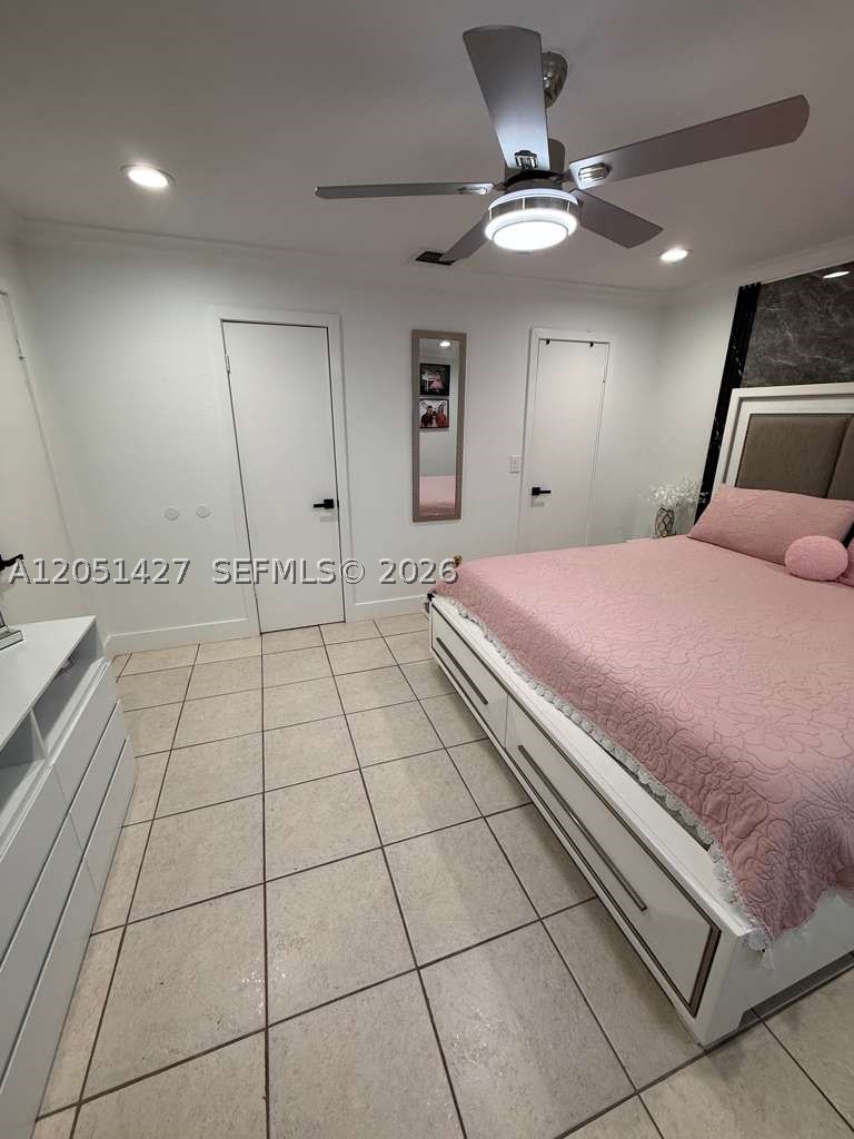 HOMESTEAD LAKES FARMLIFE - Residential Lease