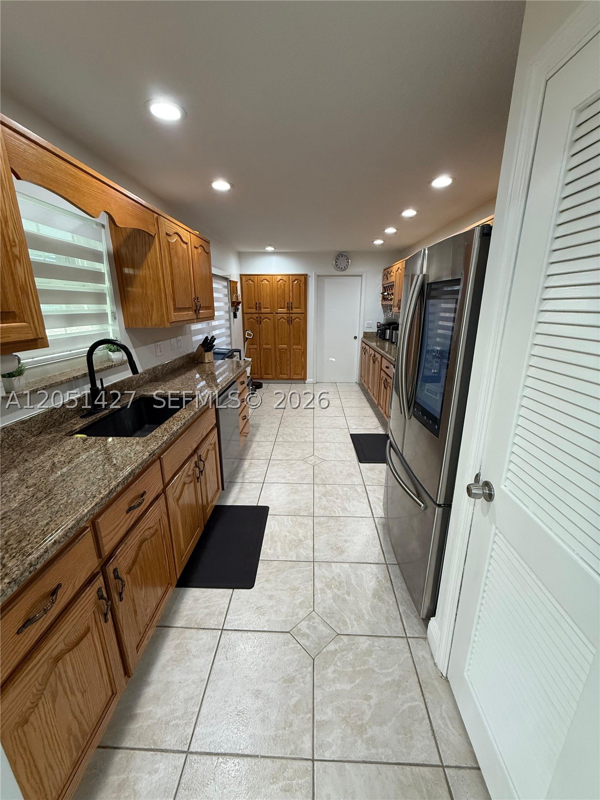 HOMESTEAD LAKES FARMLIFE - Residential Lease