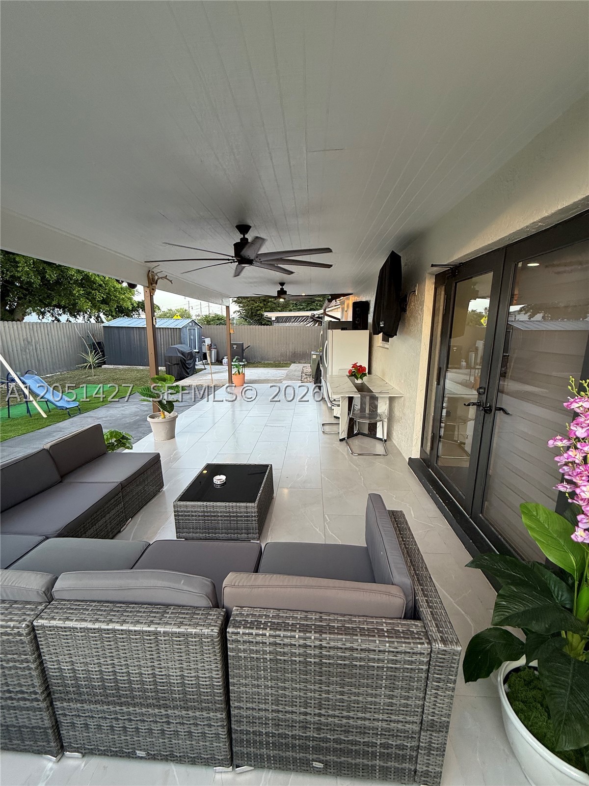HOMESTEAD LAKES FARMLIFE - Residential Lease