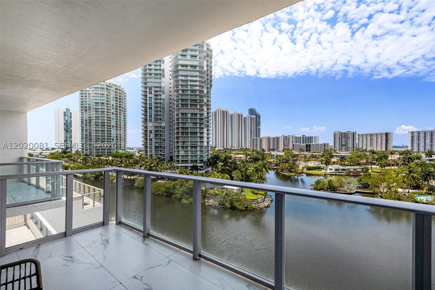 PARQUE TOWERS CONDO - Residential