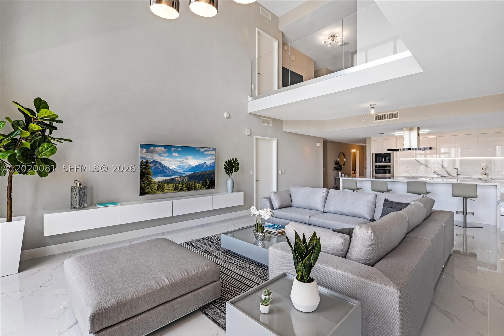 PARQUE TOWERS CONDO - Residential