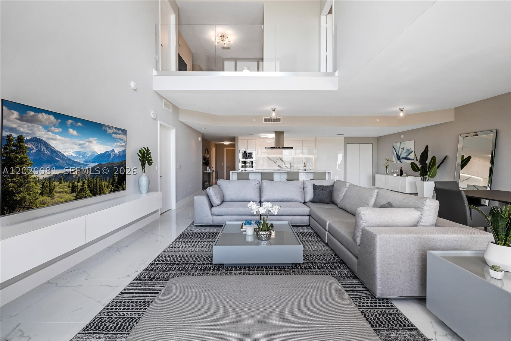PARQUE TOWERS CONDO - Residential