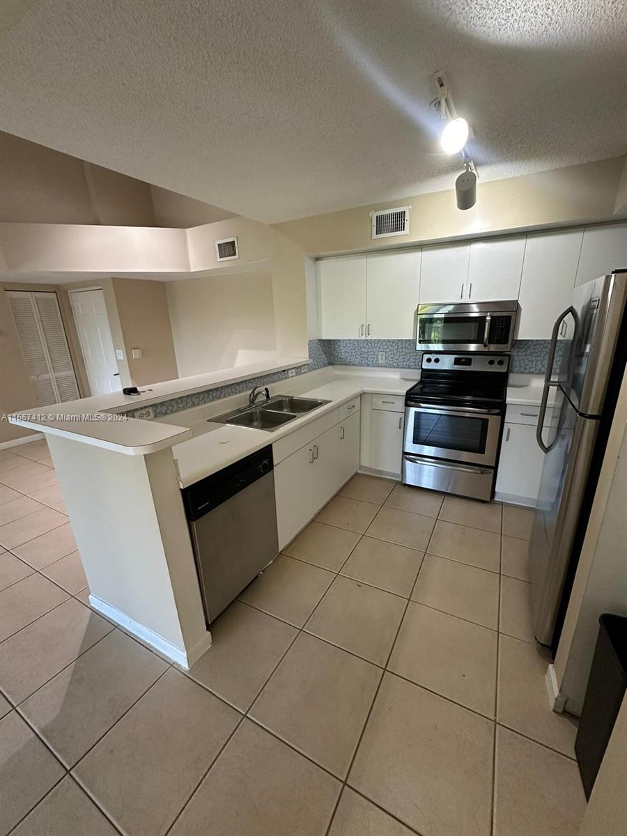 CARRINGTON AT COCONUT CRE - Residential