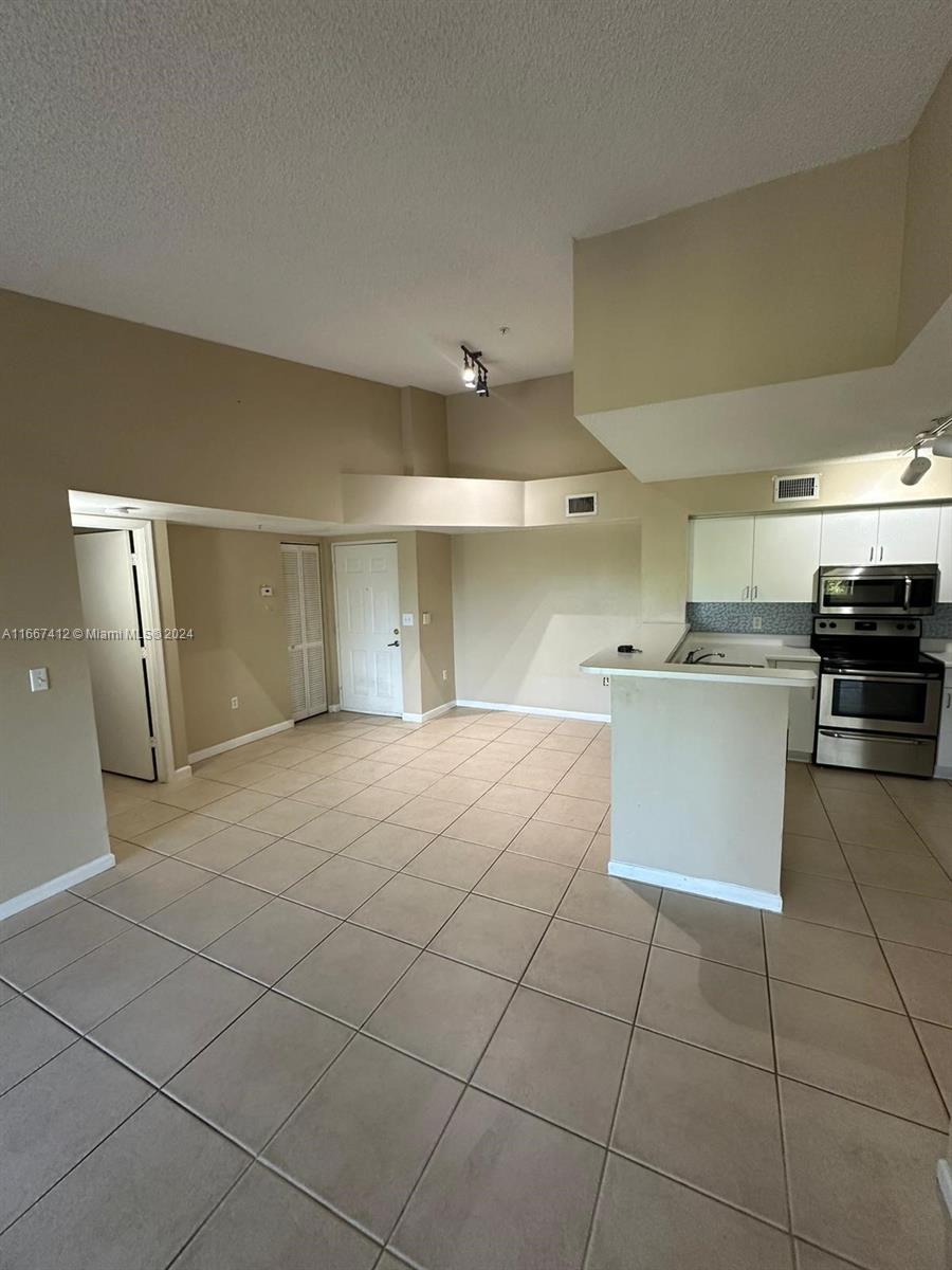 CARRINGTON AT COCONUT CRE - Residential