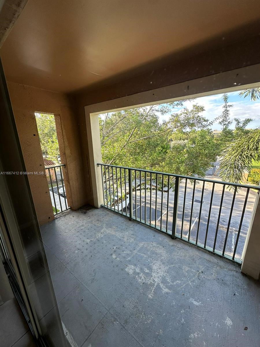 CARRINGTON AT COCONUT CRE - Residential