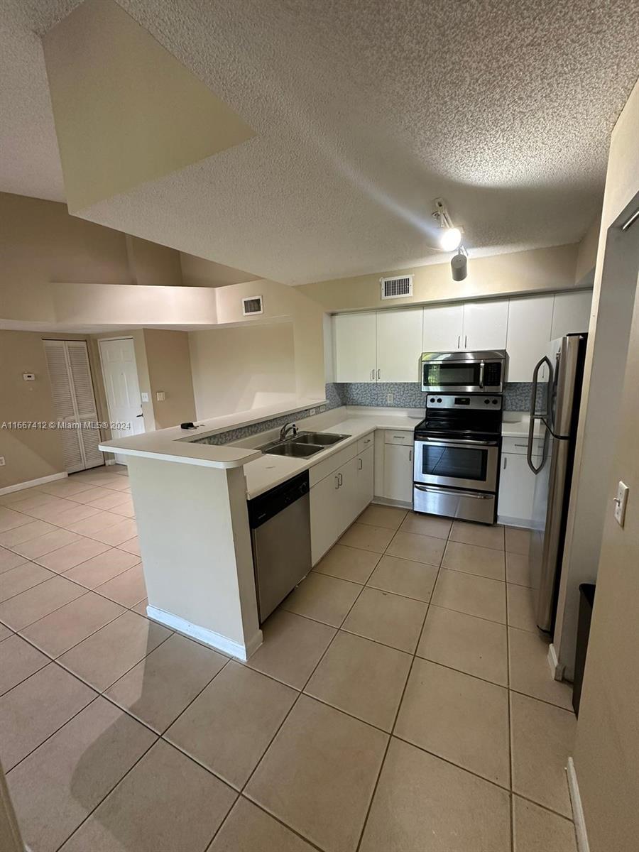 CARRINGTON AT COCONUT CRE - Residential