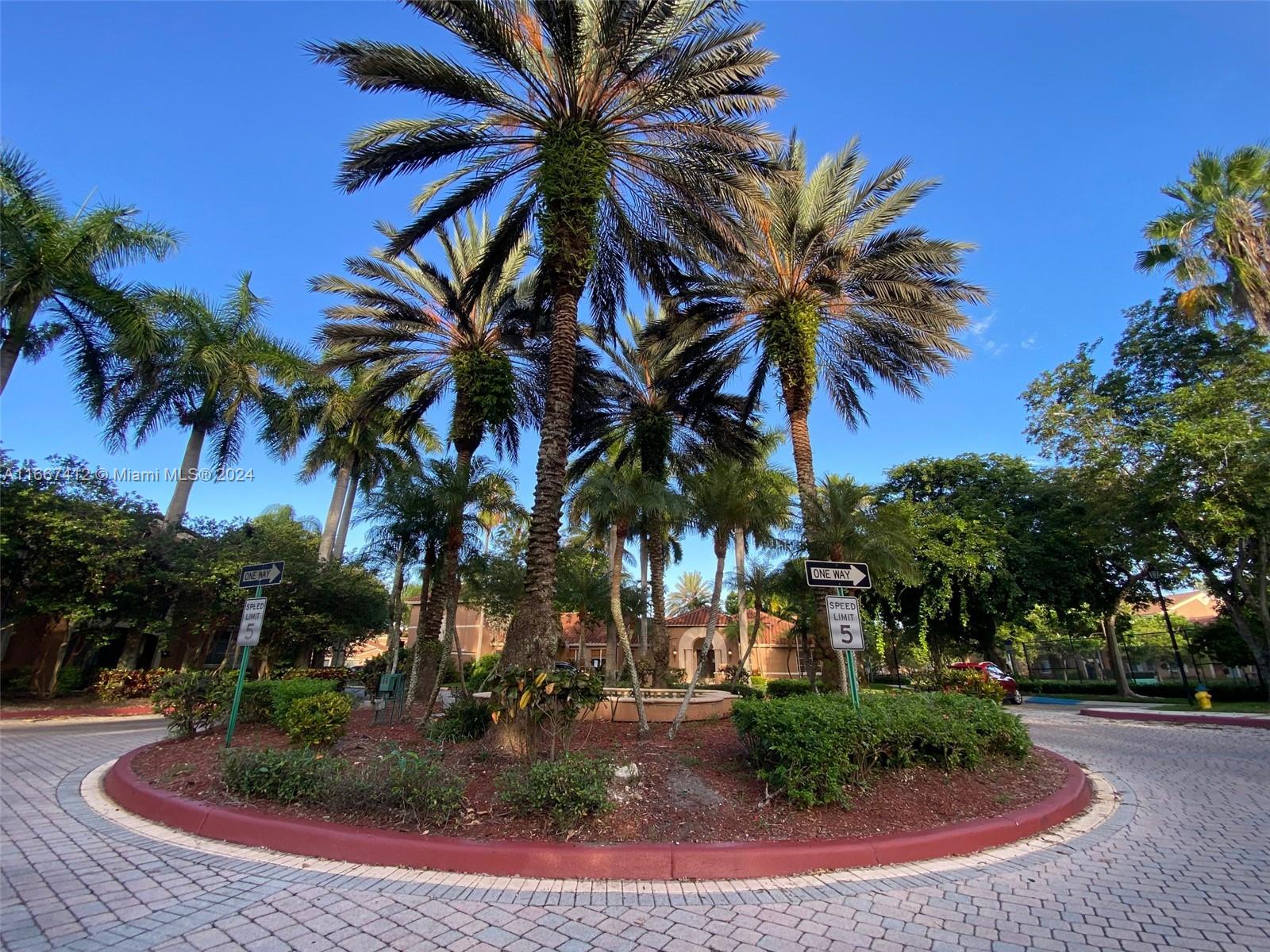 CARRINGTON AT COCONUT CRE - Residential