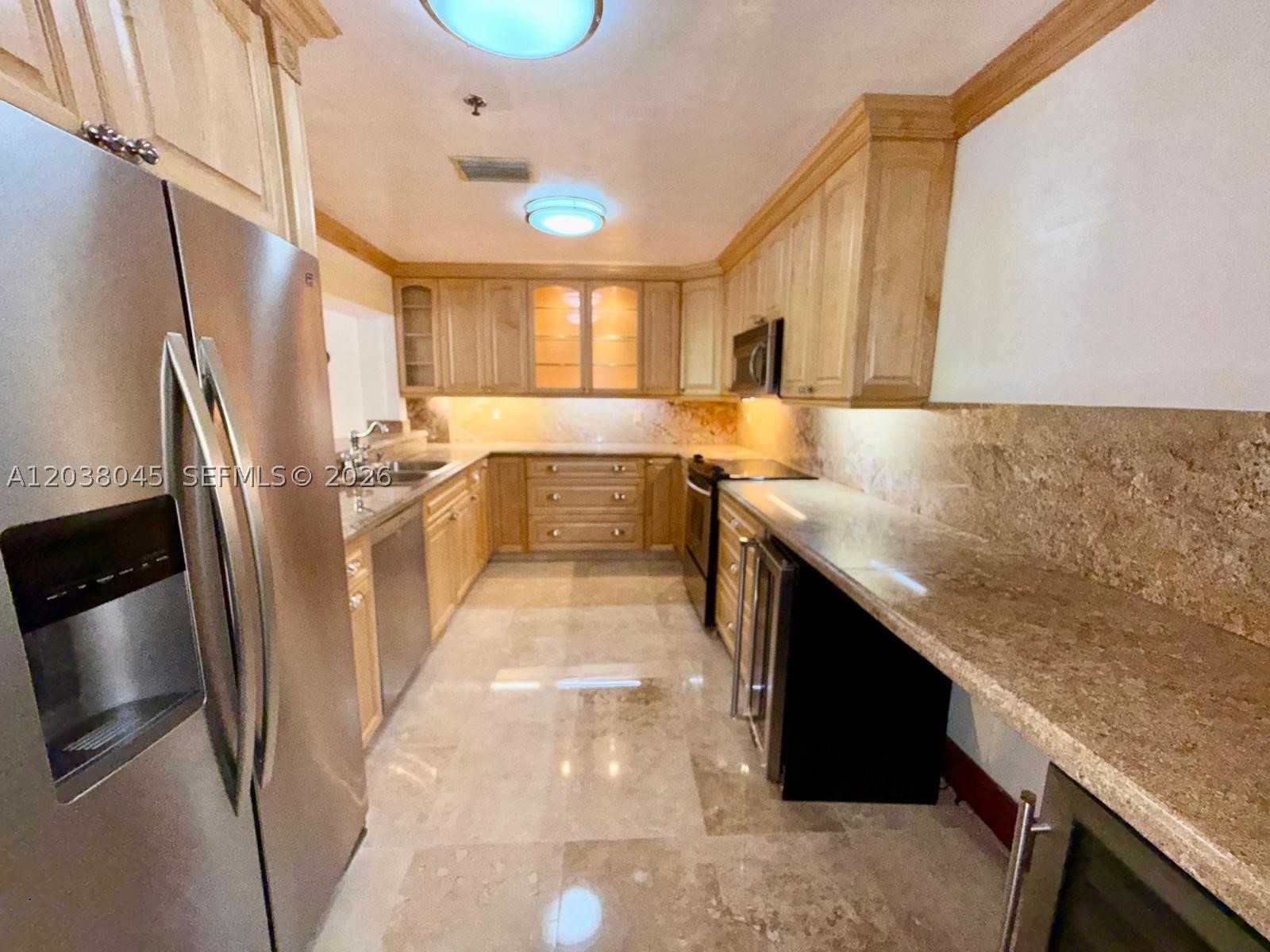 KEY COLONY NO 2 CONDO - Residential Lease