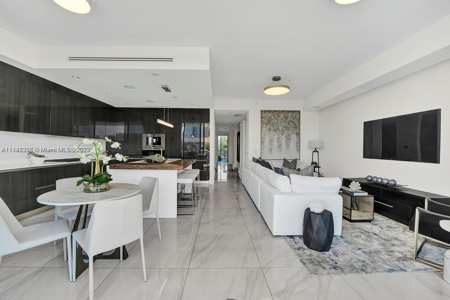 ECHO CONDO - Residential