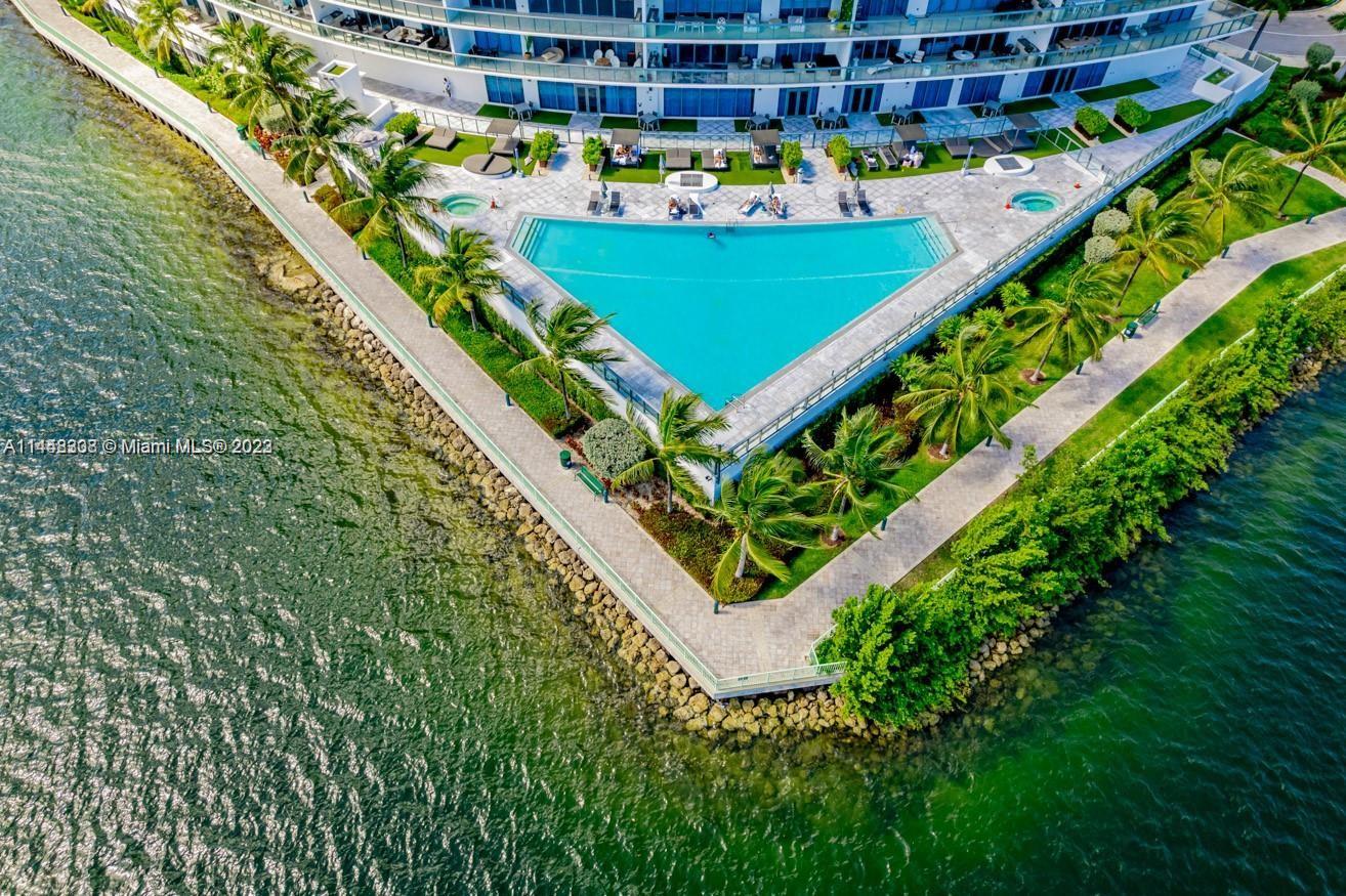 ECHO CONDO - Residential