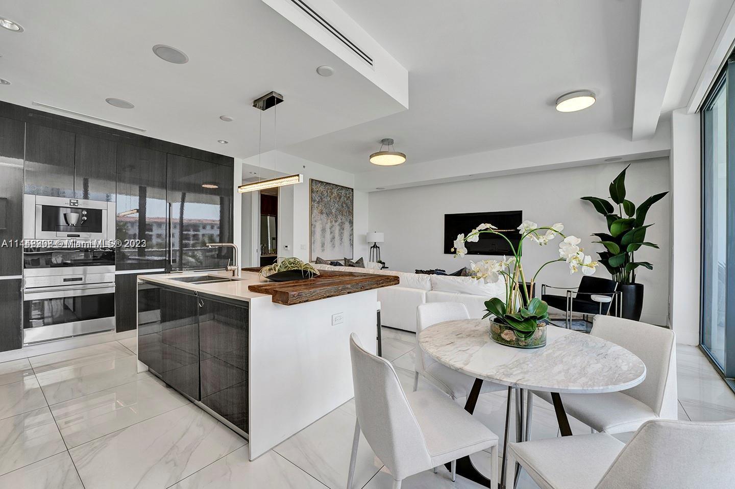 ECHO CONDO - Residential