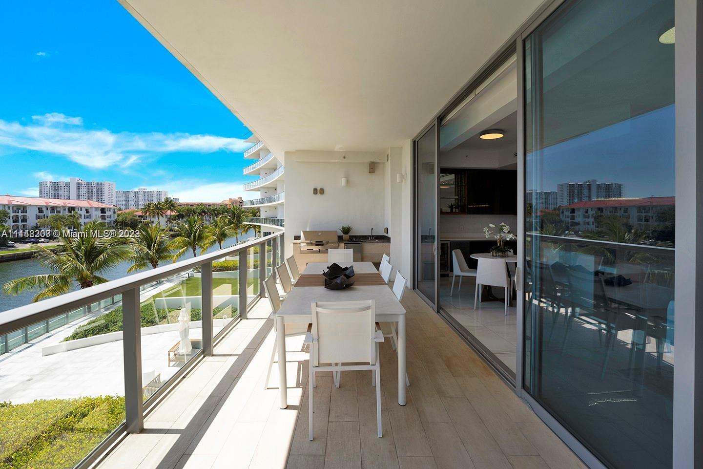 ECHO CONDO - Residential