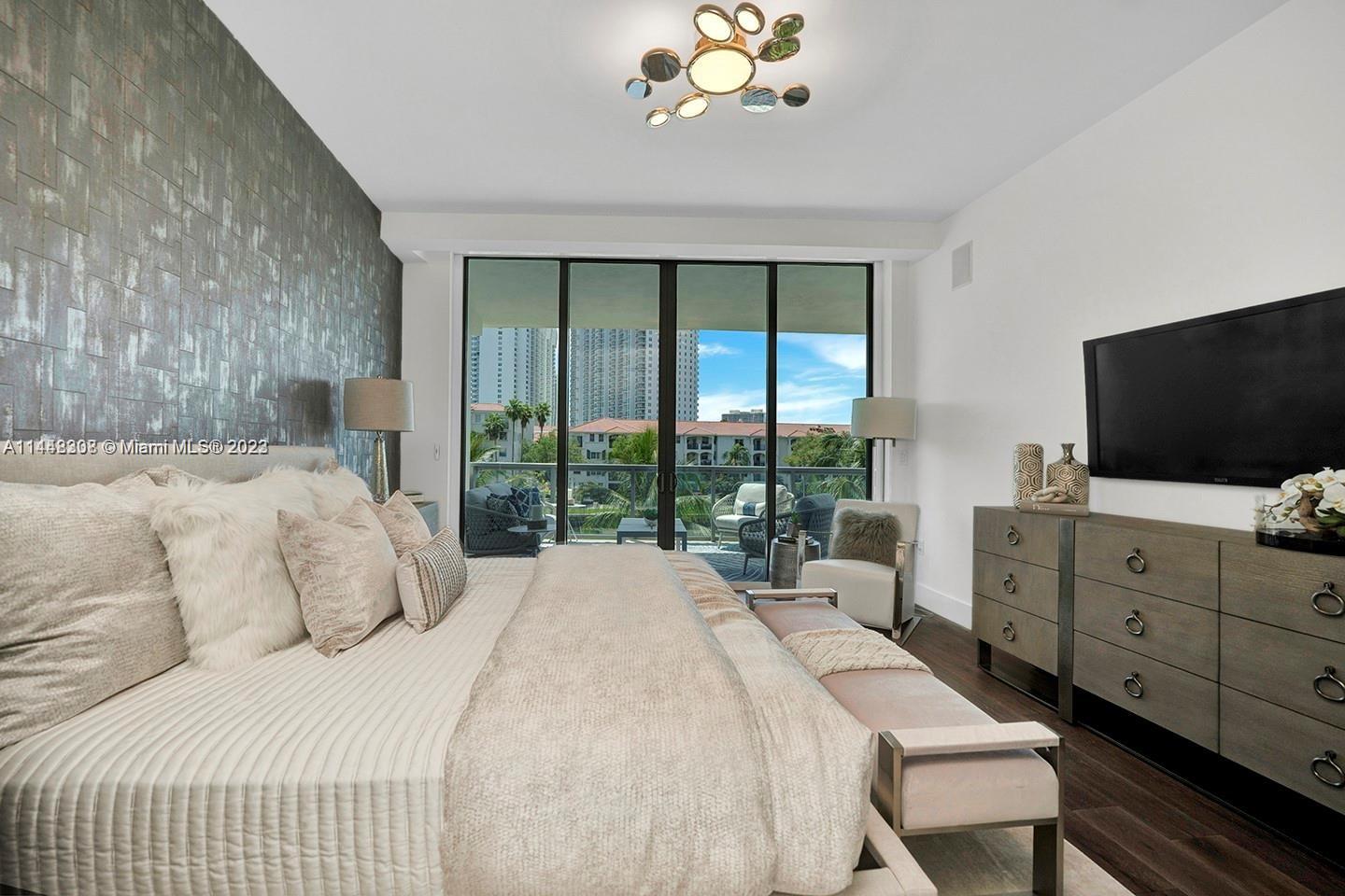 ECHO CONDO - Residential