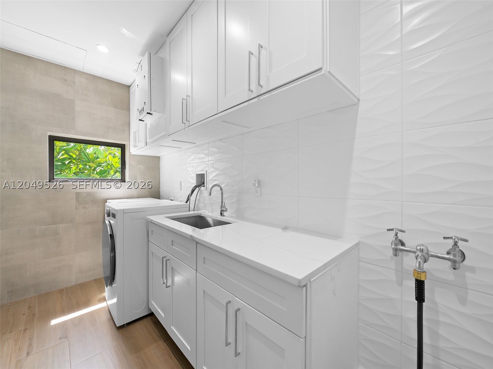 Lakeside Harbor - Residential