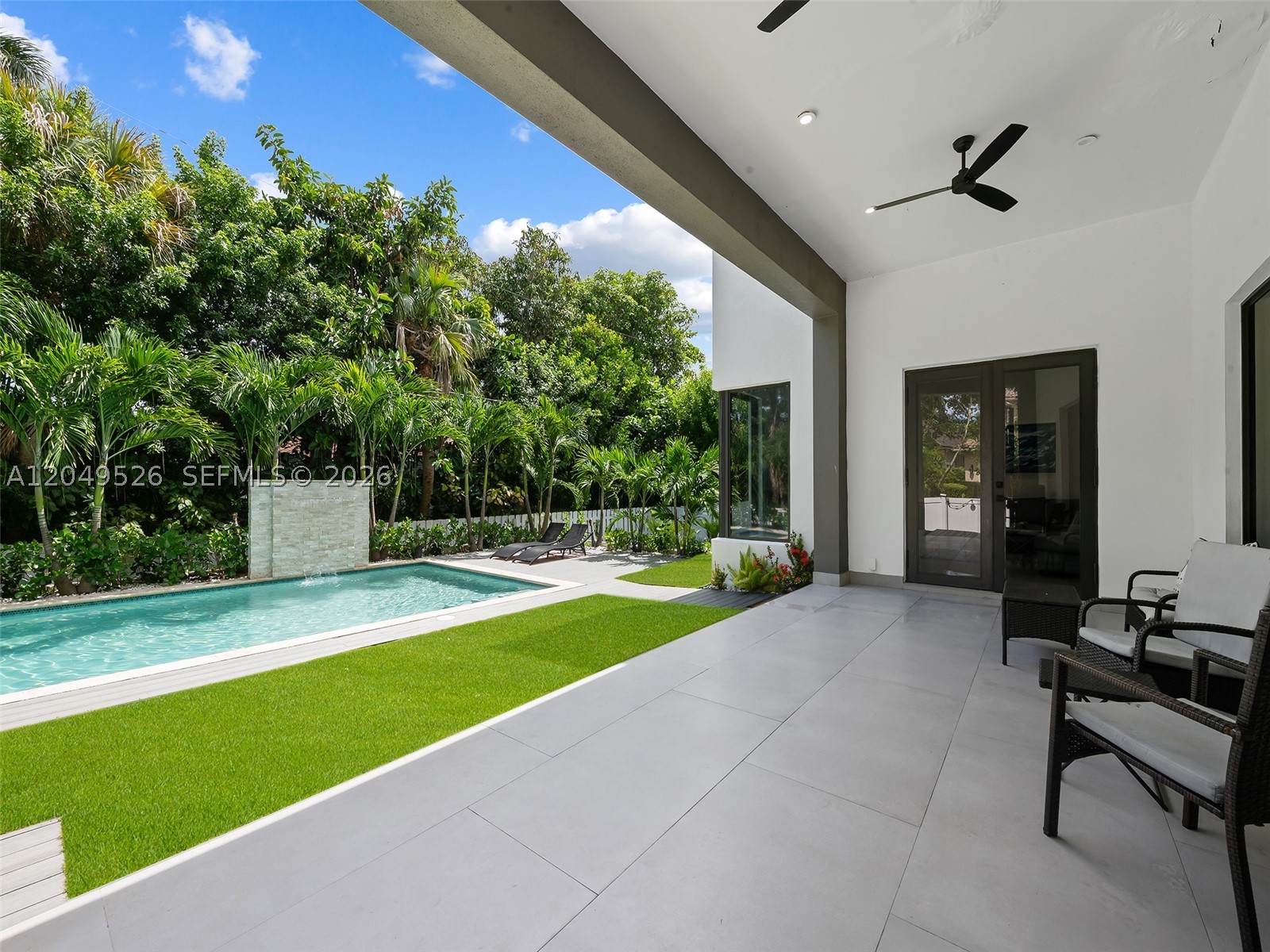 Lakeside Harbor - Residential