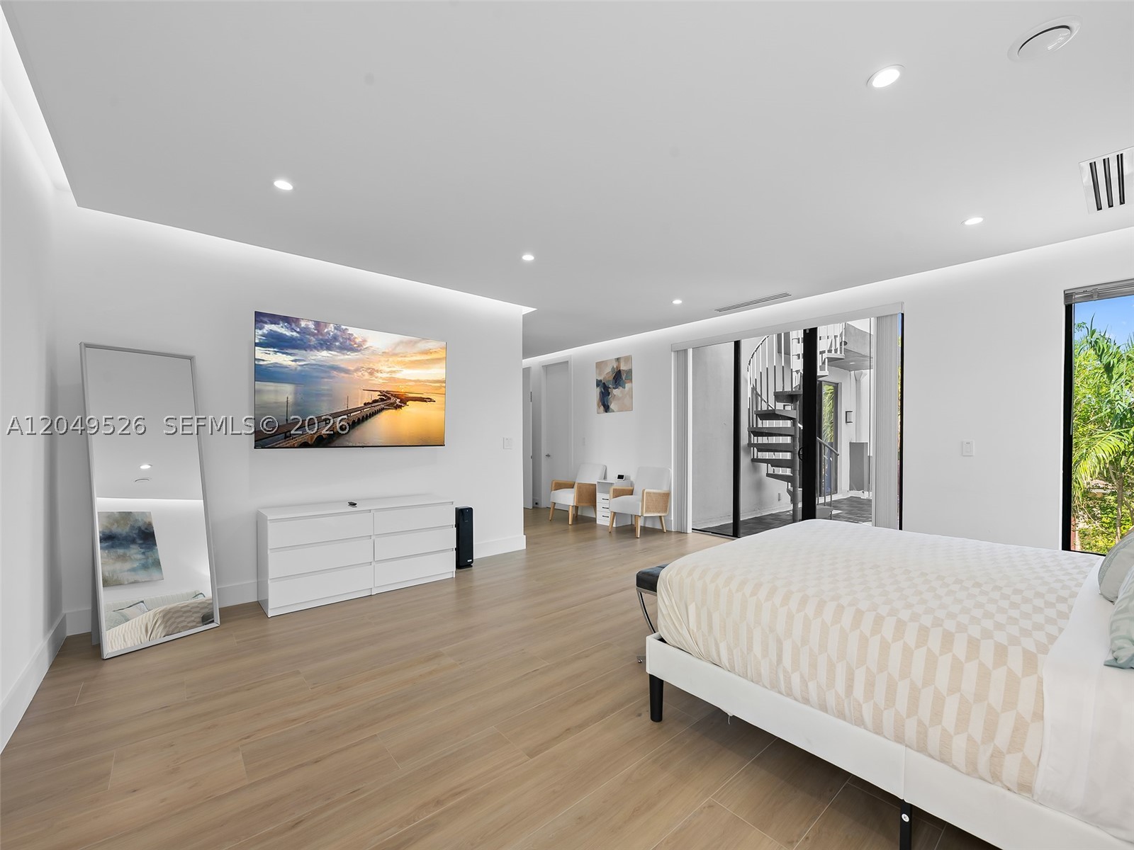 Lakeside Harbor - Residential