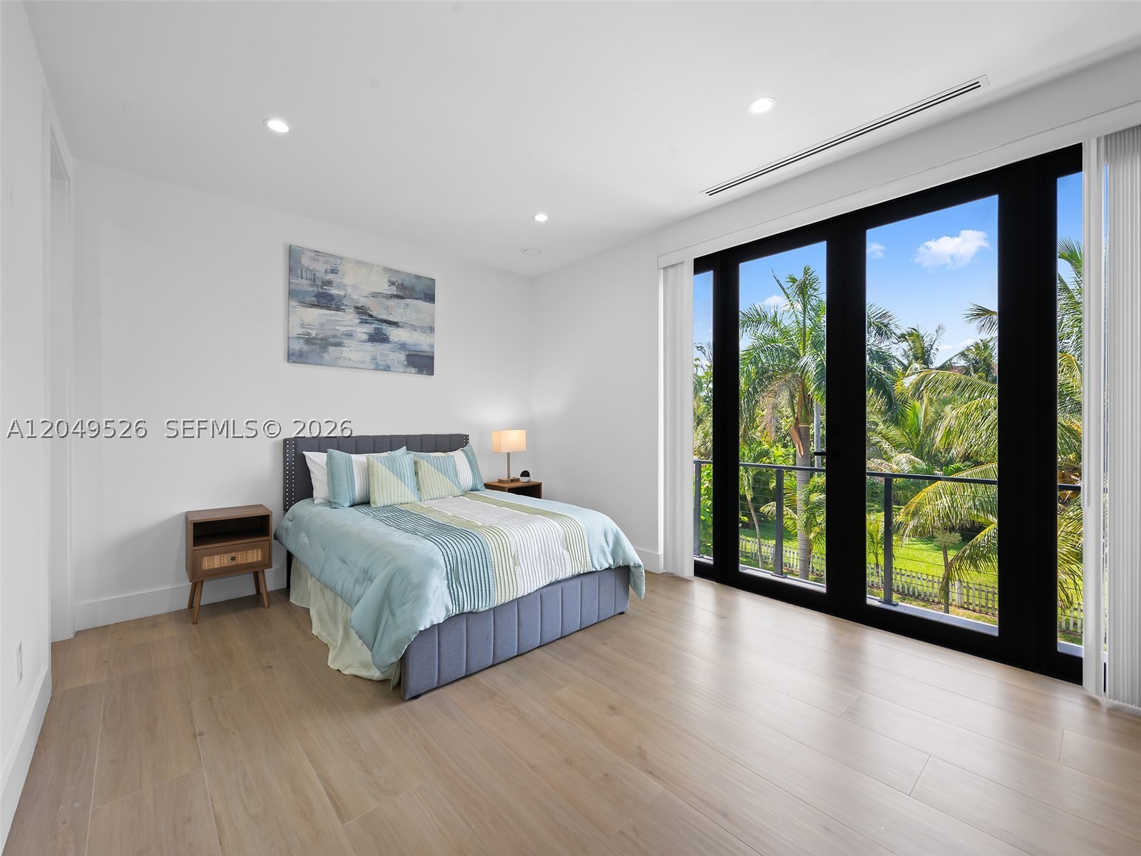 Lakeside Harbor - Residential