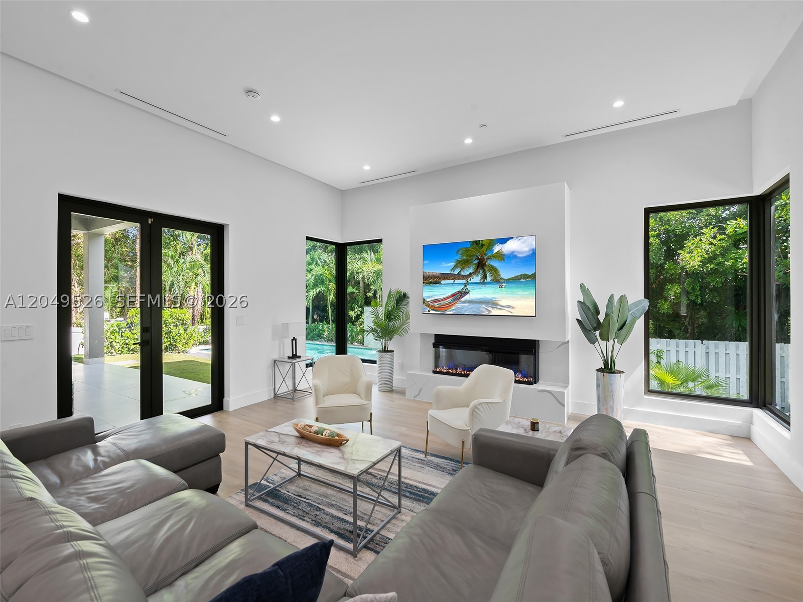 Lakeside Harbor - Residential